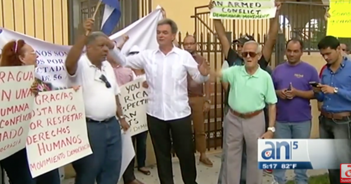 Cubans Living In Miami Protested Outside The Consulate Of Nicaragua